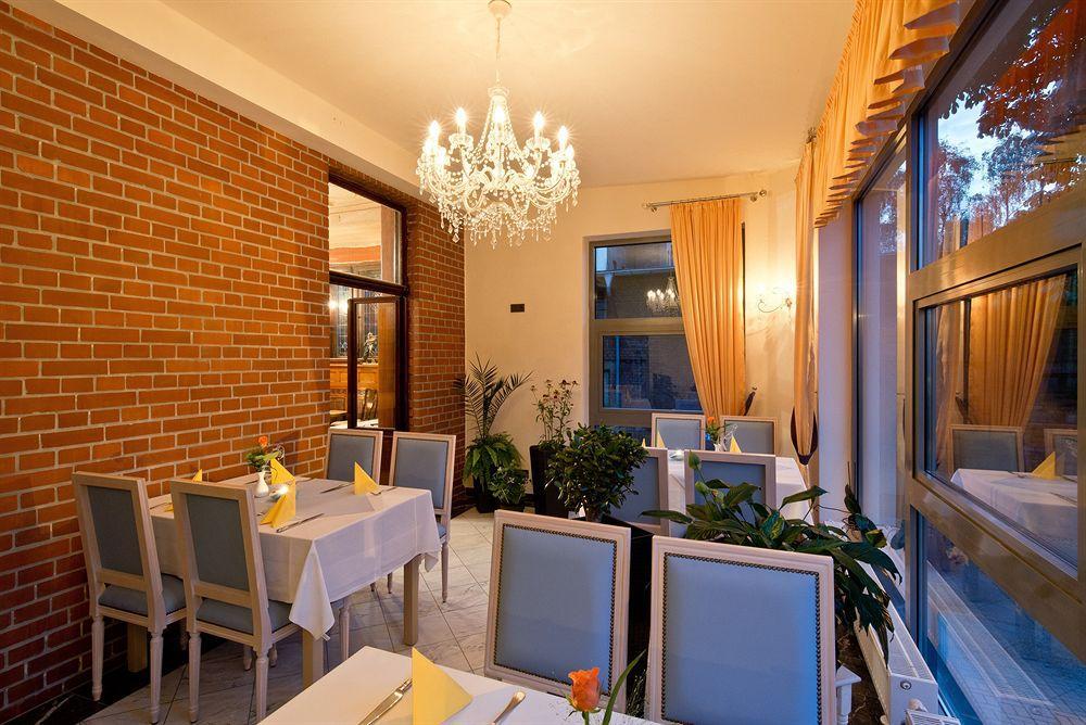 Hotel Katharinenhof Вердау Экстерьер фото